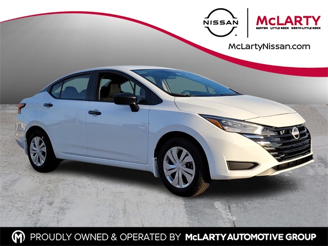 2025 Nissan Versa Sedan S's photo