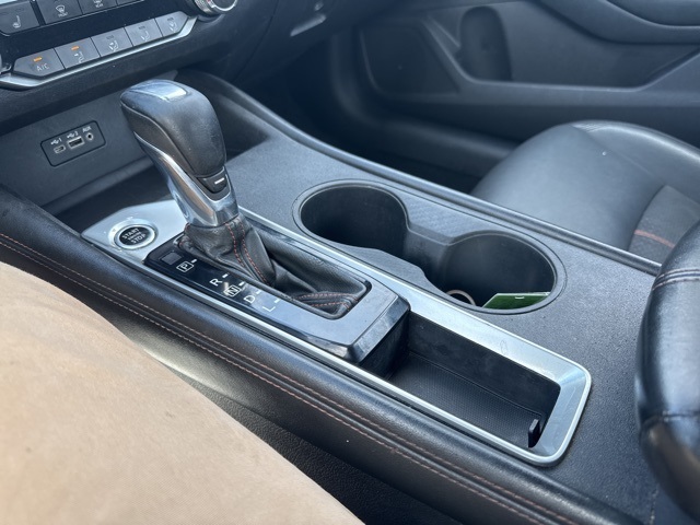 2020 Nissan Altima 2.5 SR photo 23