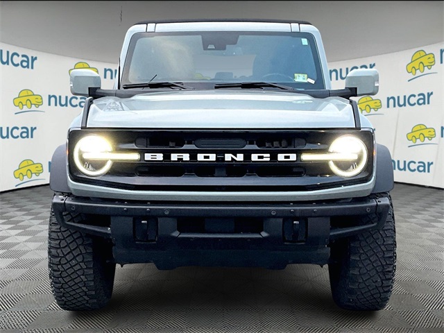 2022 Ford Bronco Outer Banks photo 3