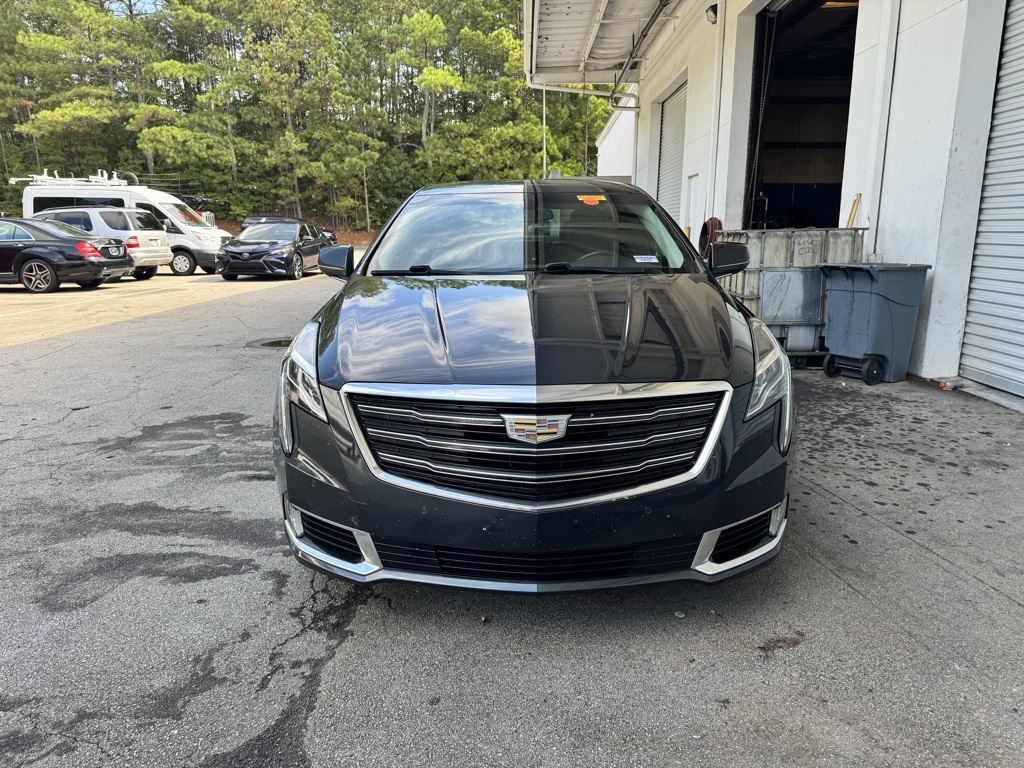 2019 Cadillac XTS Luxury photo 2