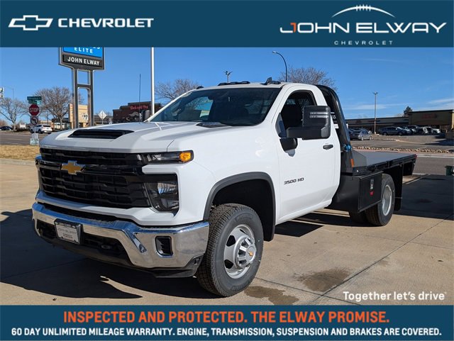2025 Chevrolet Silverado HD WT's photo