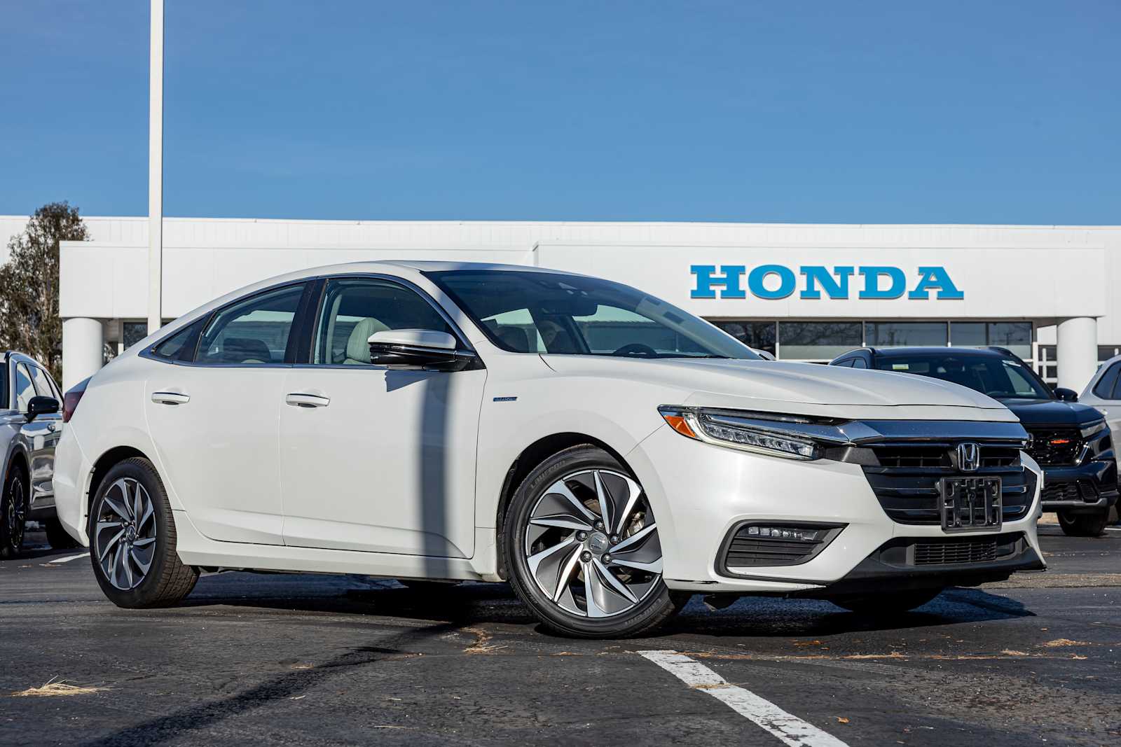 2019 Honda Insight Touring's photo