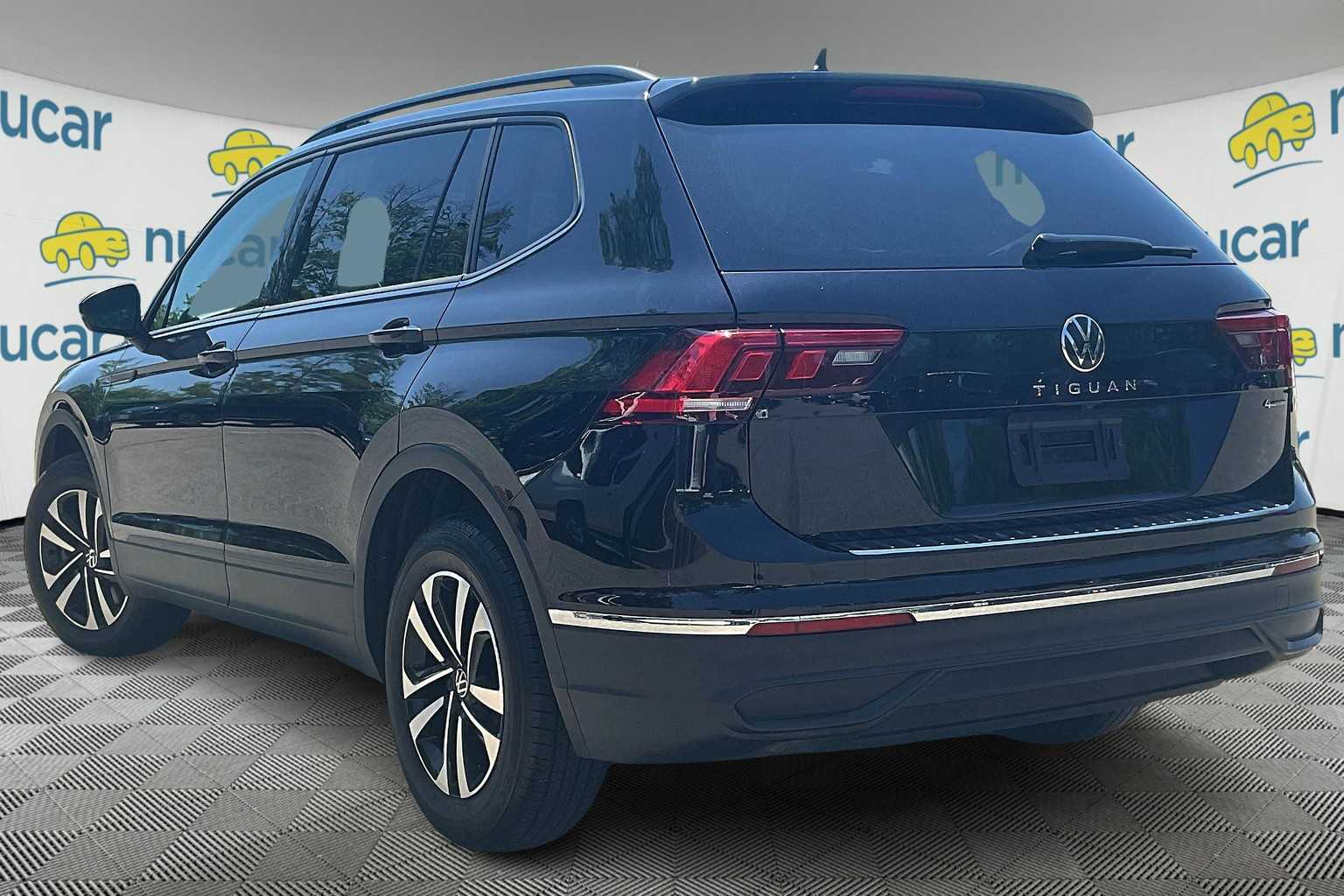 2024 Volkswagen Tiguan S photo 2