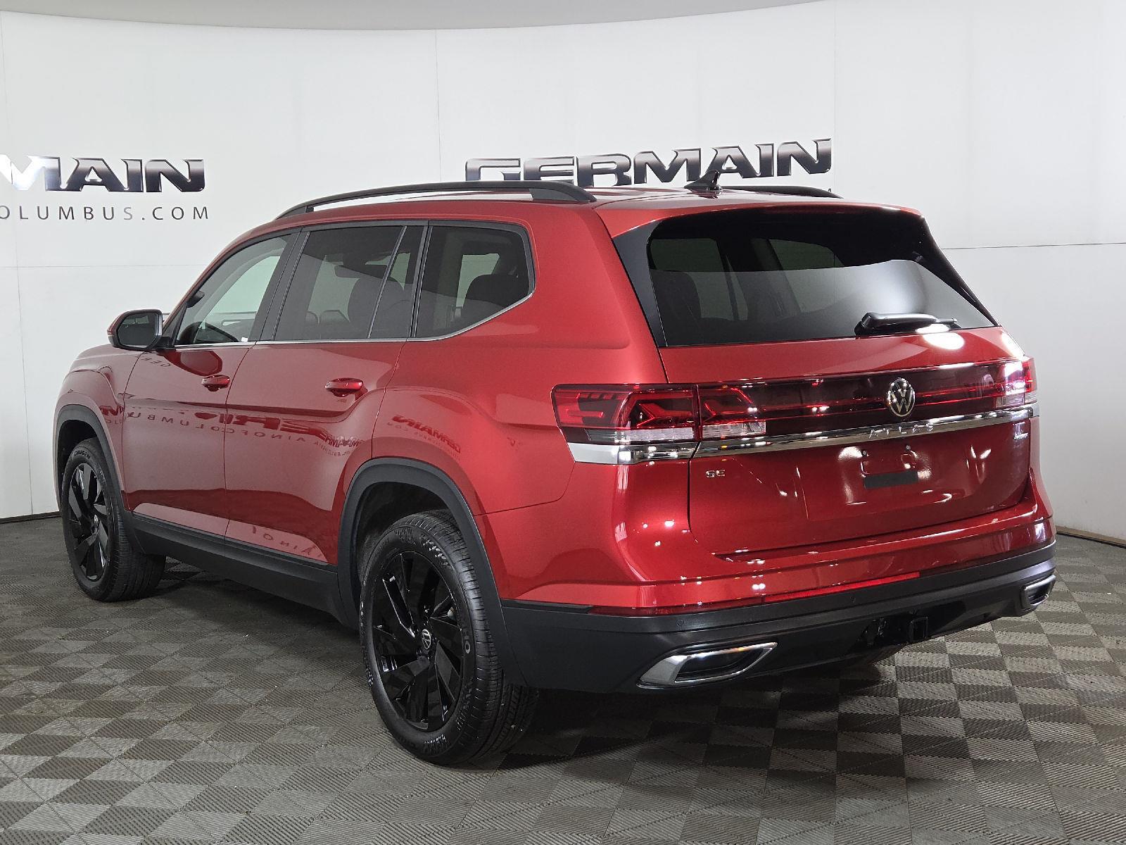 2025 Volkswagen Atlas SE Technology photo 4