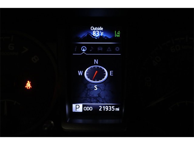 2019 Toyota Tacoma SR5 photo 23