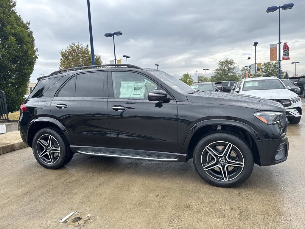 2026 Mercedes Benz GLE 580 4MATIC photo 5