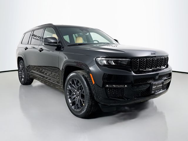 2025 Jeep Grand Cherokee L Summit's photo
