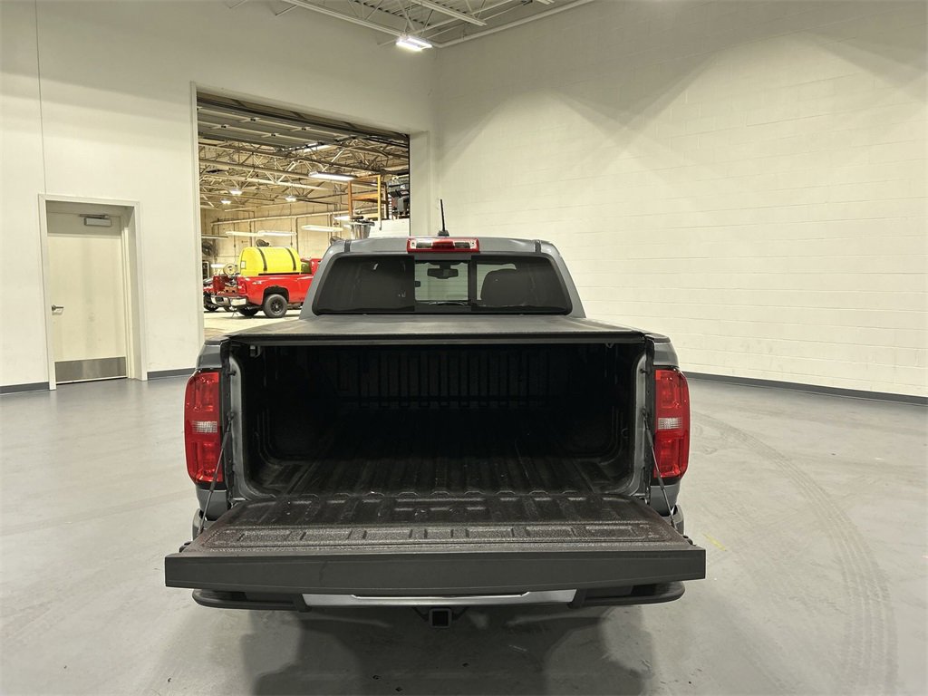 2018 Chevrolet Colorado LT photo 17