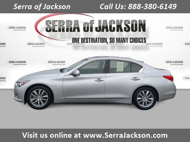 2017 INFINITI Q50 Premium