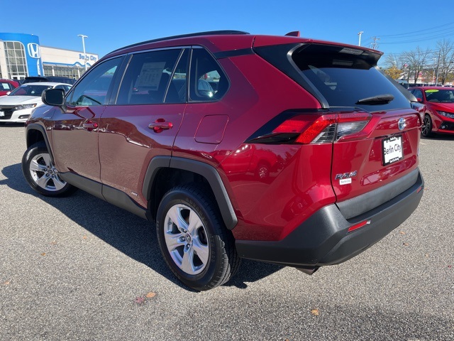 2019 Toyota RAV4 Hybrid LE photo 4