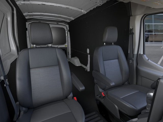 2025 Ford Transit photo 8