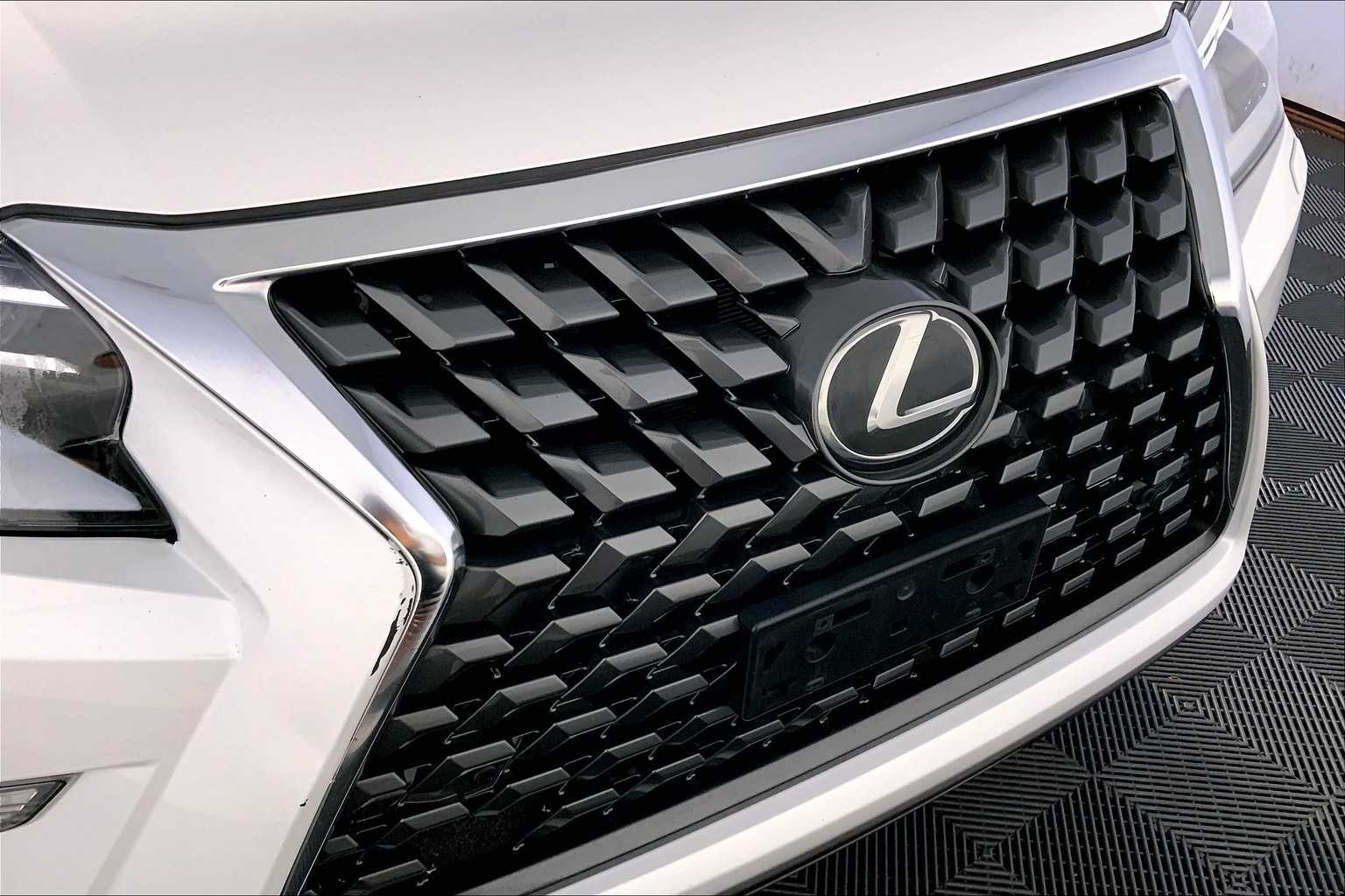 2021 Lexus GX 460 Premium photo 27