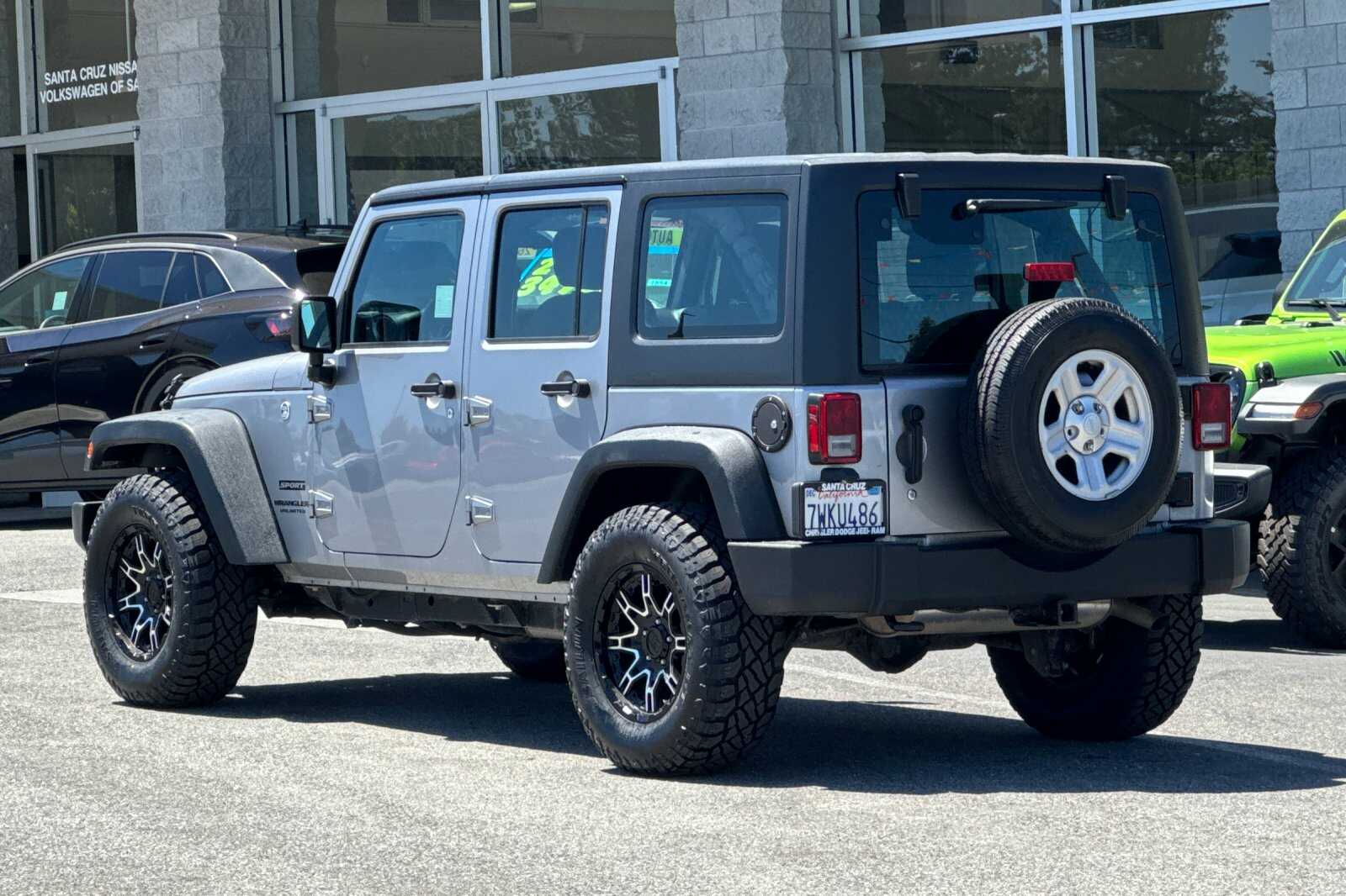 2017 Jeep Wrangler Unlimited Sport photo 6