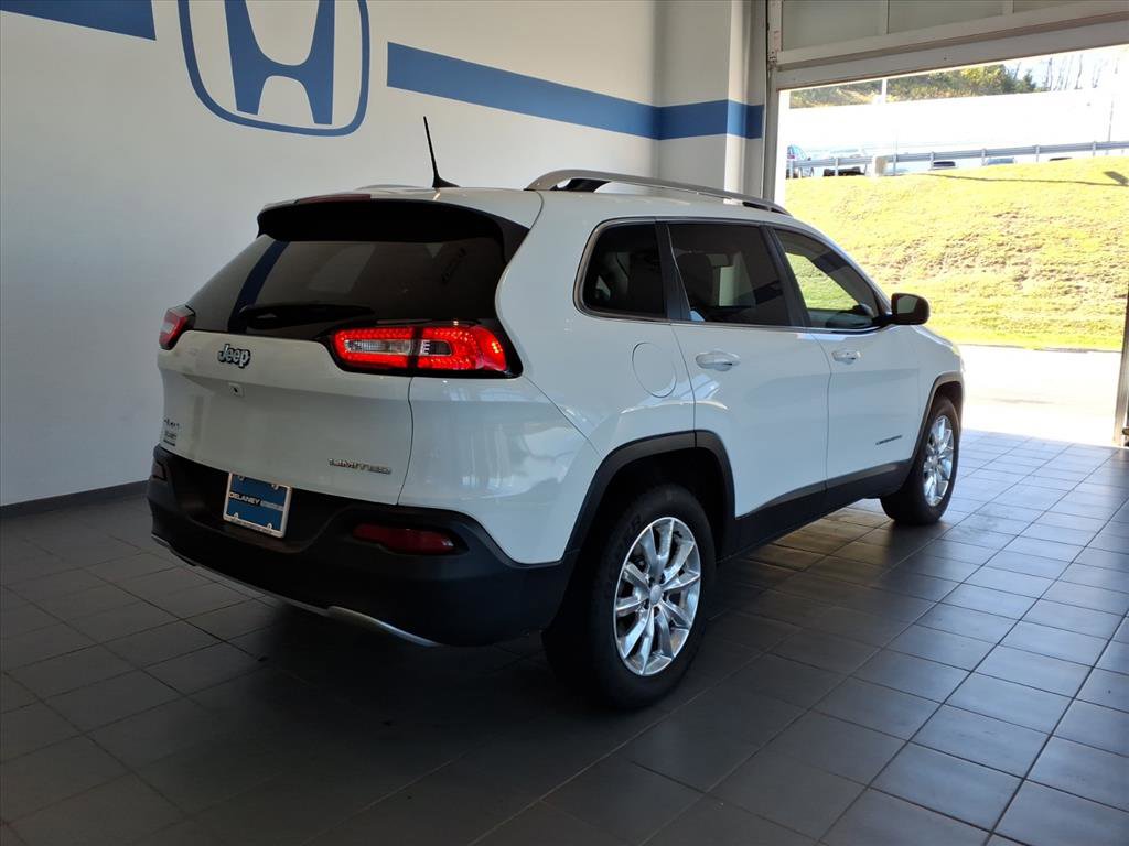 2017 Jeep Cherokee Limited photo 4
