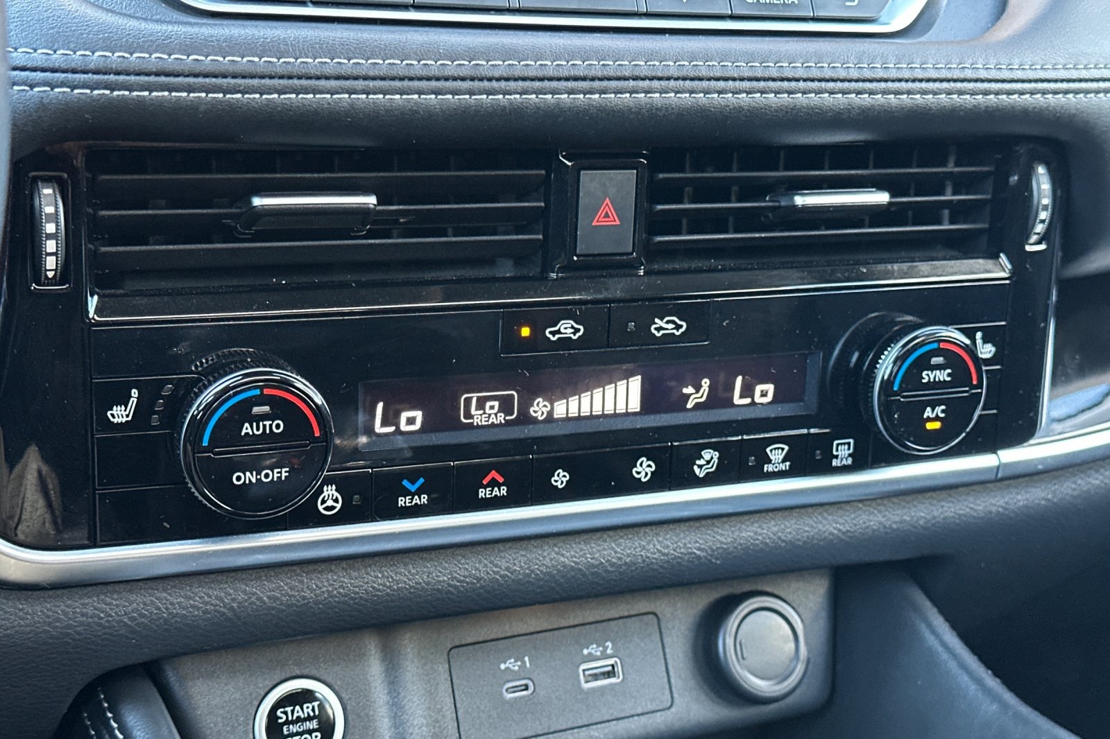 2022 Nissan Rogue SL photo 18