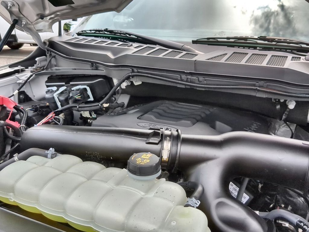 2023 Ford F-150 Lariat photo 30