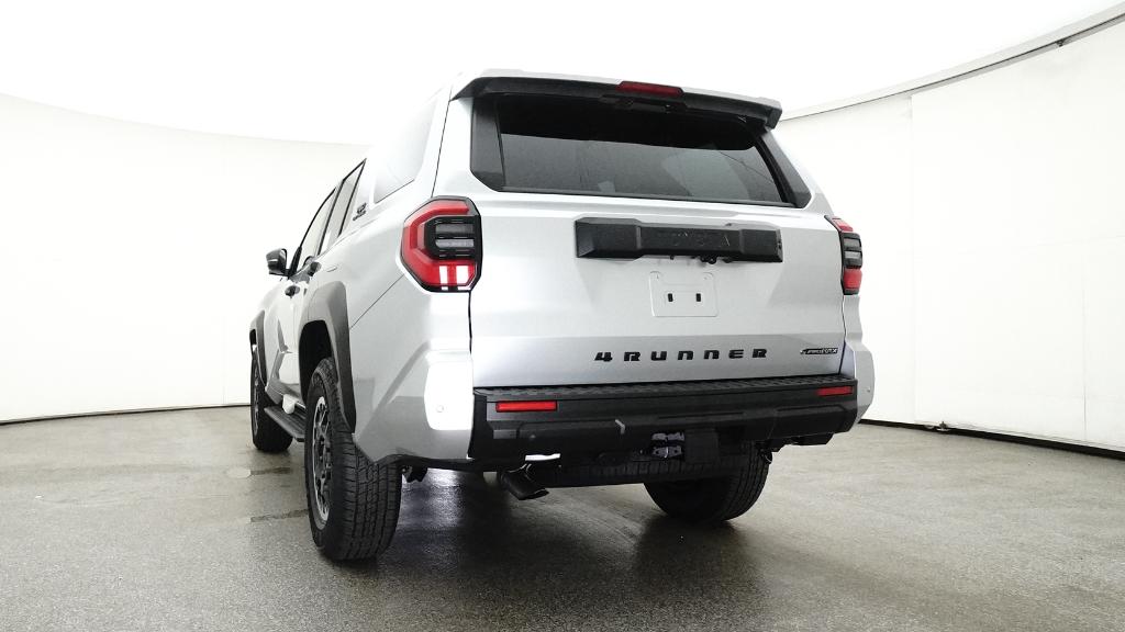 2025 Toyota 4Runner TRD Off-Road photo 16