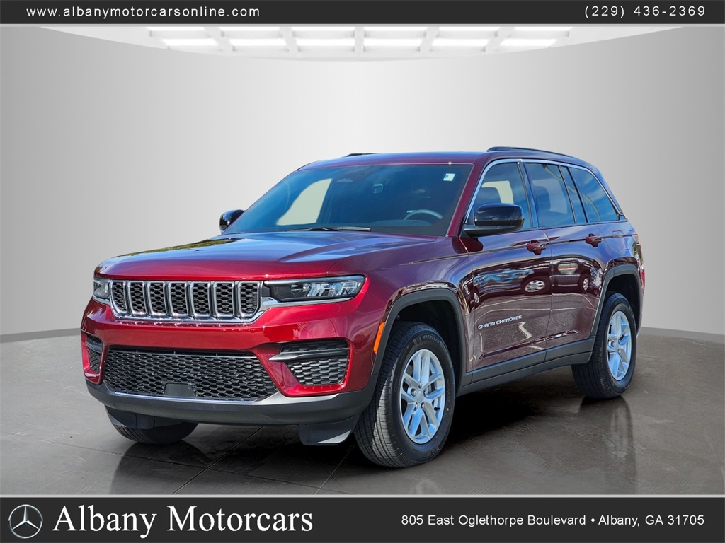 2025 Jeep Grand Cherokee Laredo