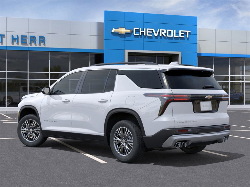 2026 Chevrolet Traverse photo 2