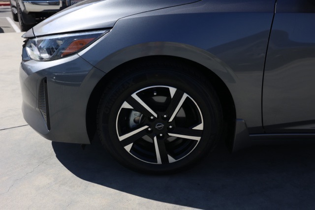 2024 Nissan Sentra SV photo 10