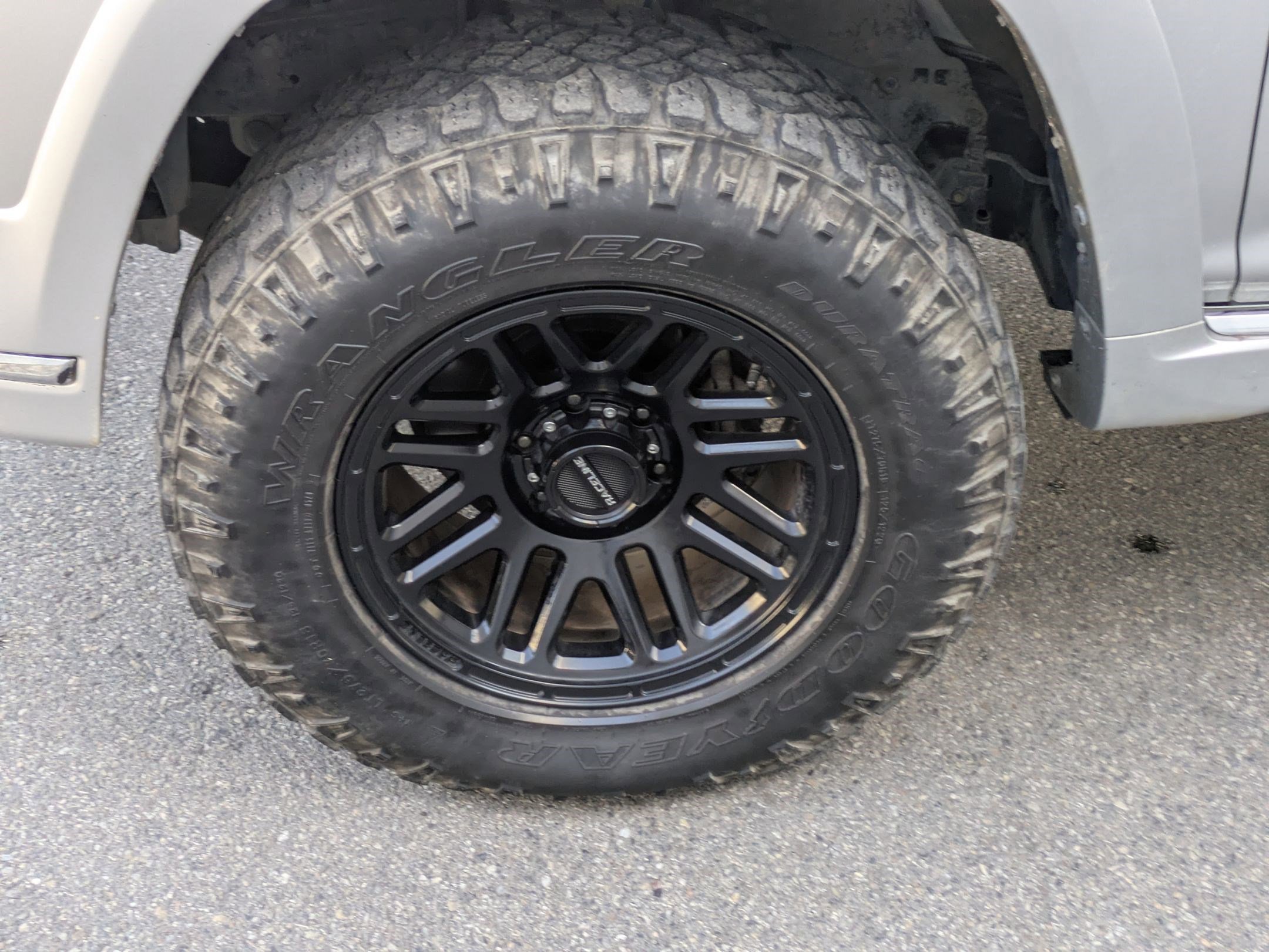 2017 Toyota 4Runner Limited SR5 Premium TRD Pro photo 10