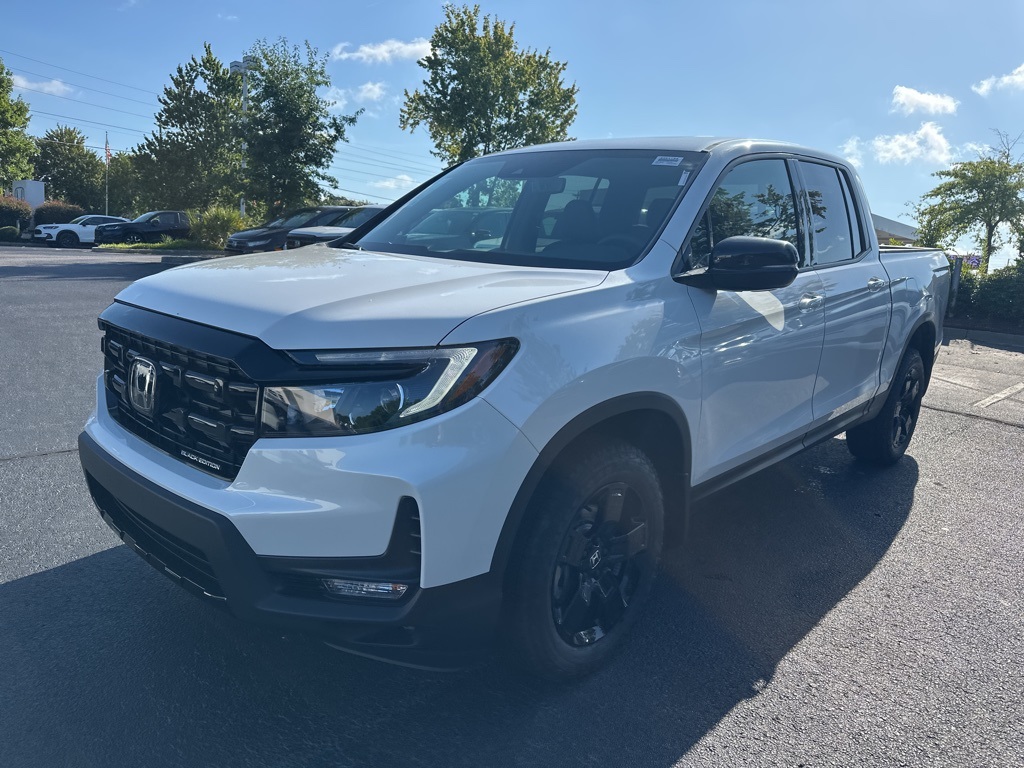 2025 Honda Ridgeline Black Edition photo 8