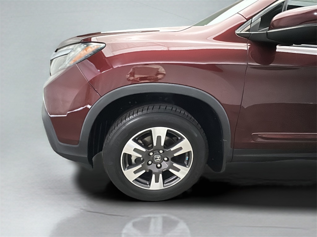 2019 Honda Ridgeline RTL photo 3