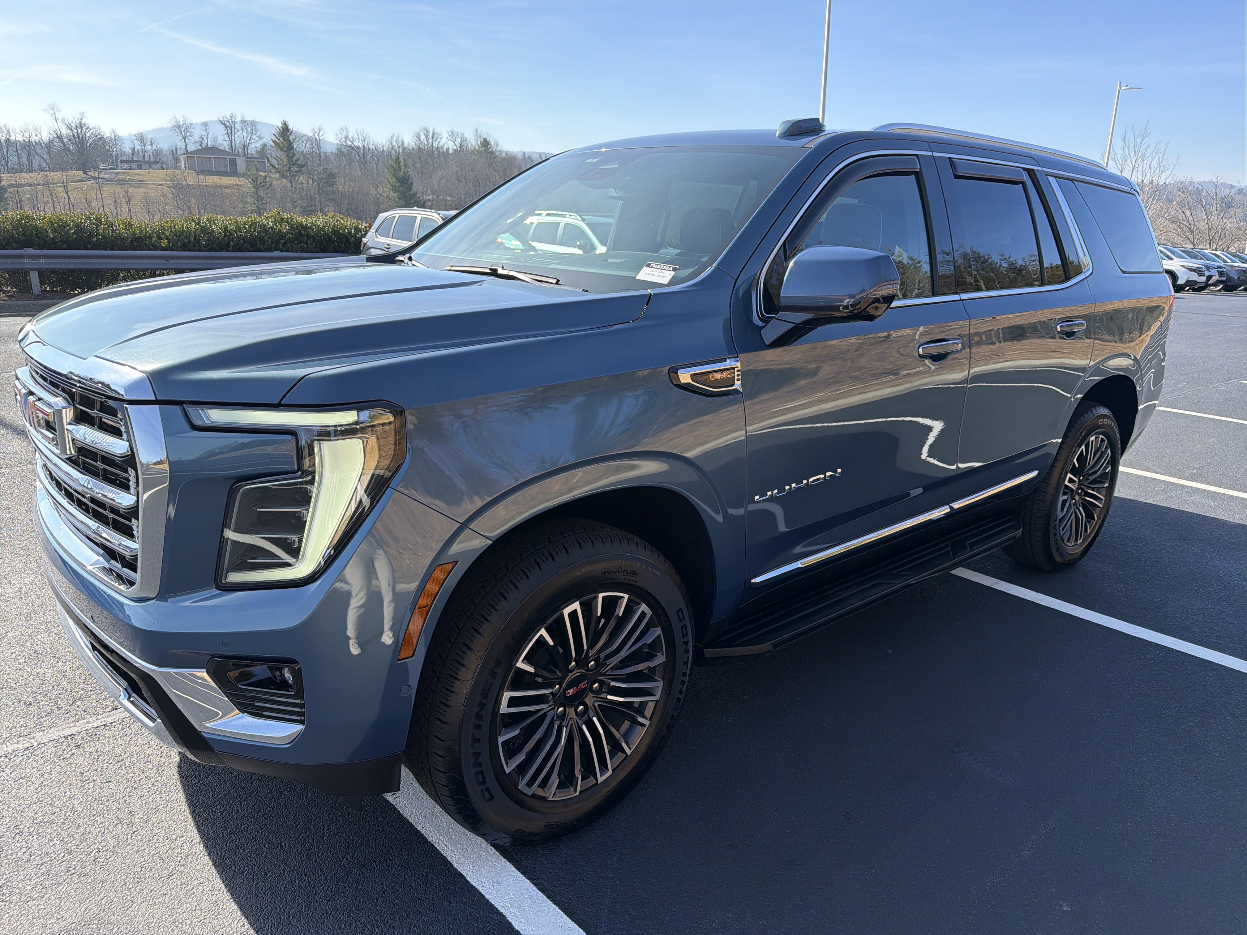 2025 GMC Yukon Elevation's photo