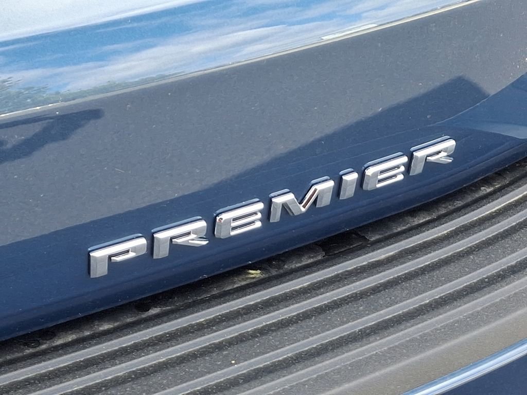 2025 Chevrolet Tahoe Premier photo 10