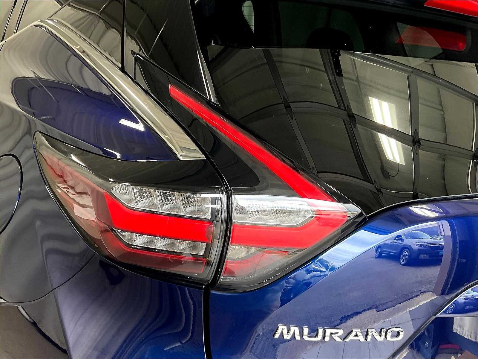 2023 Nissan Murano SV photo 32