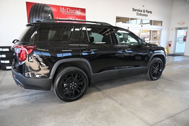 2023 Gmc Acadia SLT photo 2