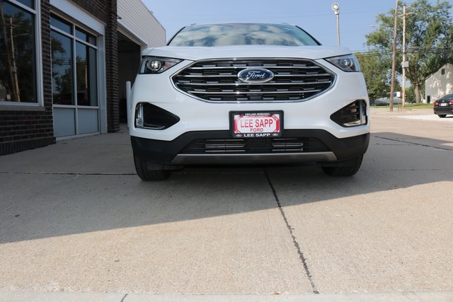 2022 Ford Edge SEL photo 6
