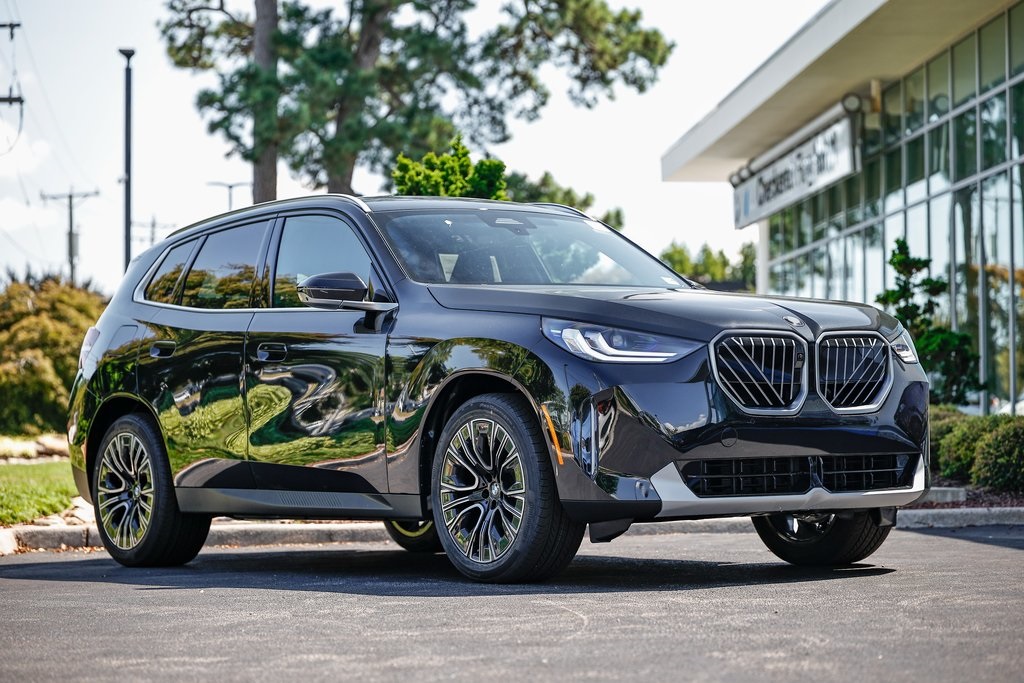 2026 BMW X3 30's photo