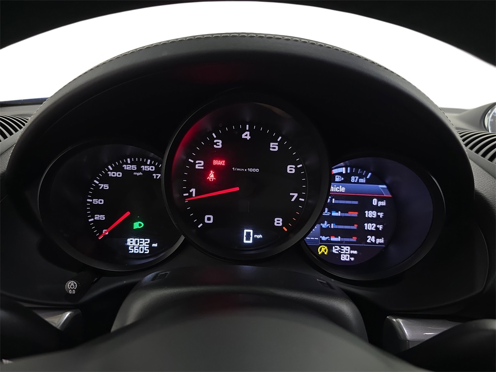 2024 Porsche Cayman photo 15