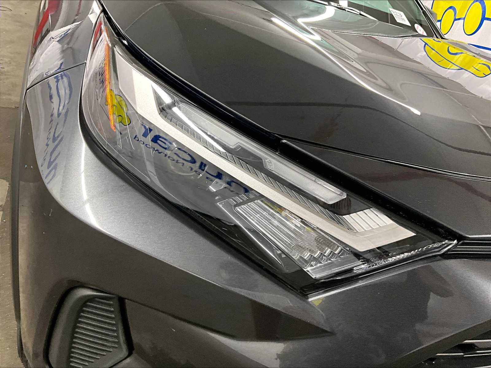 2024 Toyota RAV4 LE photo 29