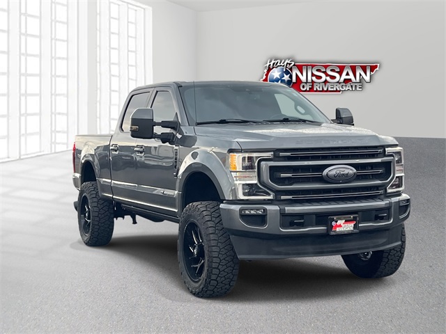 2021 Ford F-250 Super Duty Platinum's photo