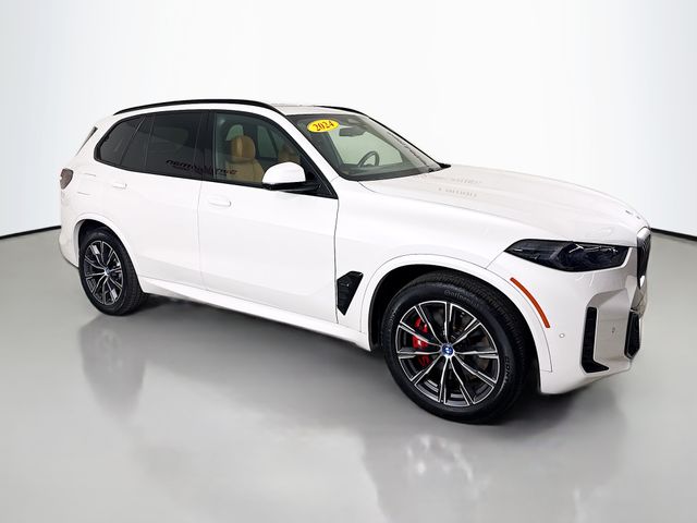 2024 BMW X5 50e's photo