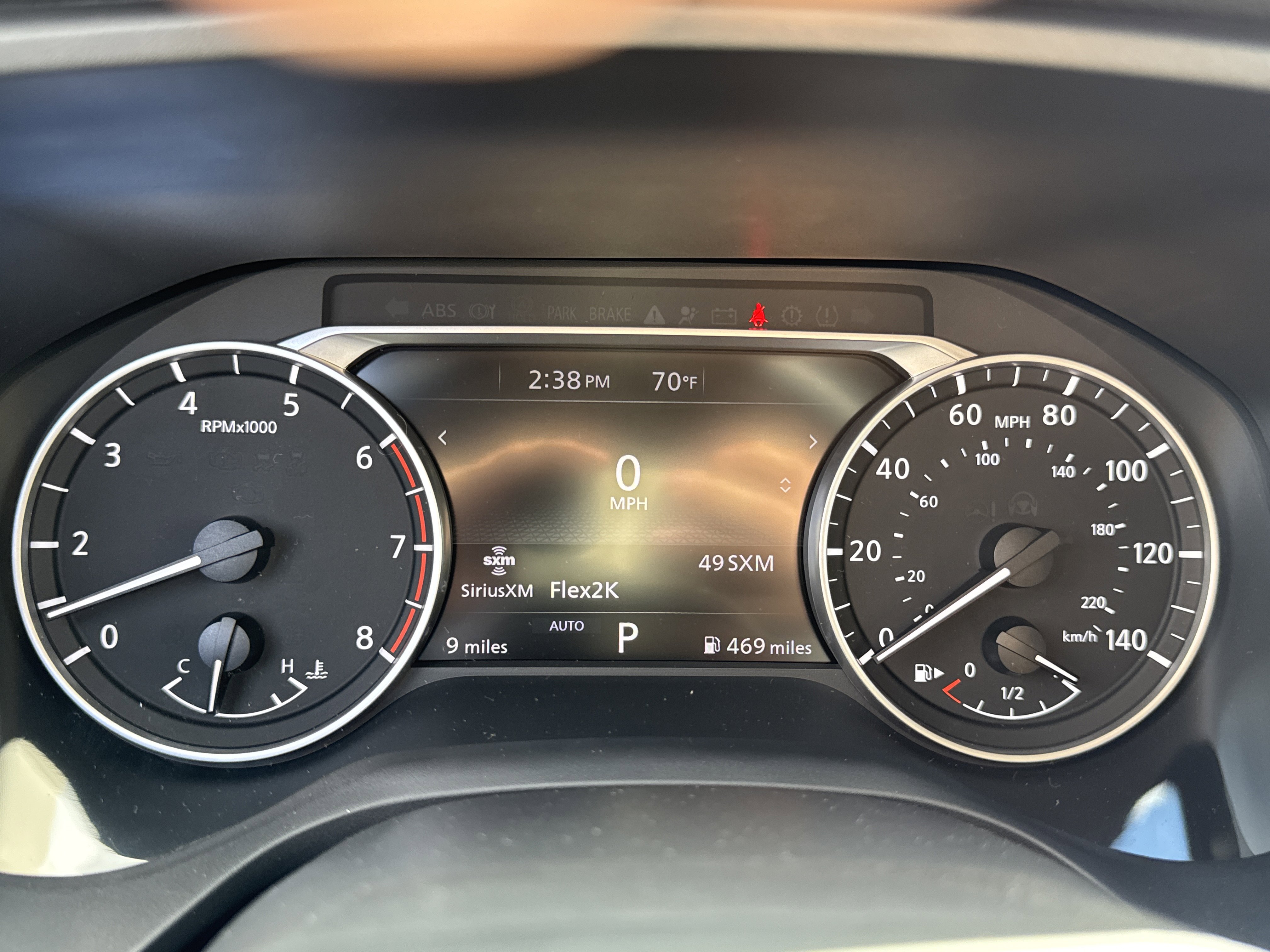 2026 Nissan Rogue SV photo 4