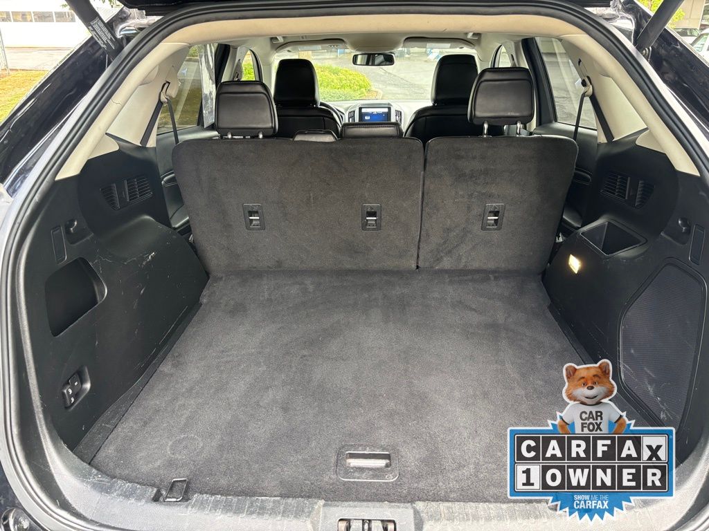 2022 Ford Edge Titanium photo 29