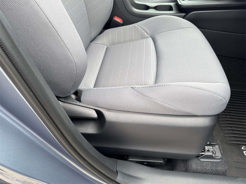 2026 Toyota Corolla Cross L photo 10