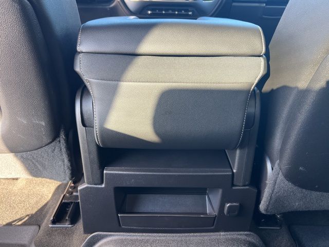 2015 Chevrolet Silverado 3500HD LTZ photo 16