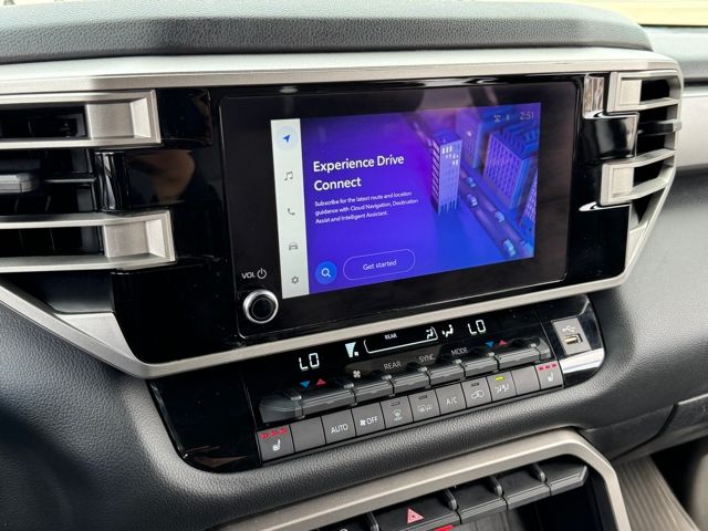 2025 Toyota Sequoia SR5 photo 11