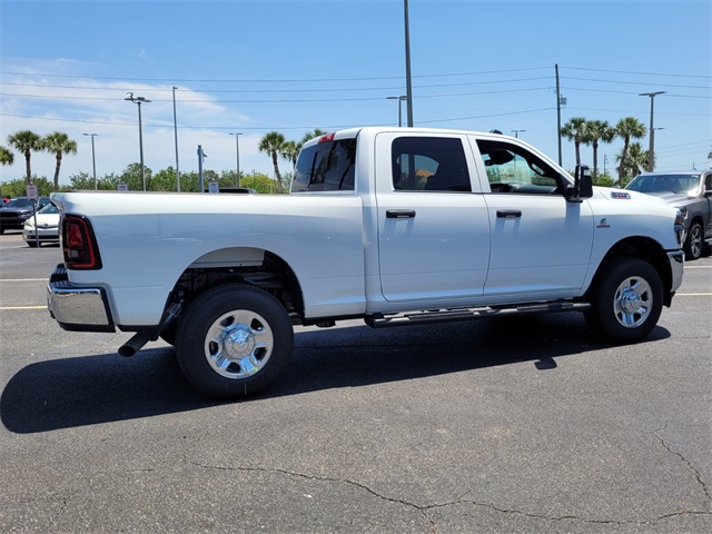 2025 Ram 2500 Tradesman photo 6