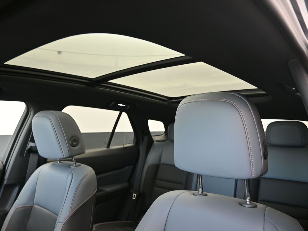 2024 Honda Prologue Touring photo 16