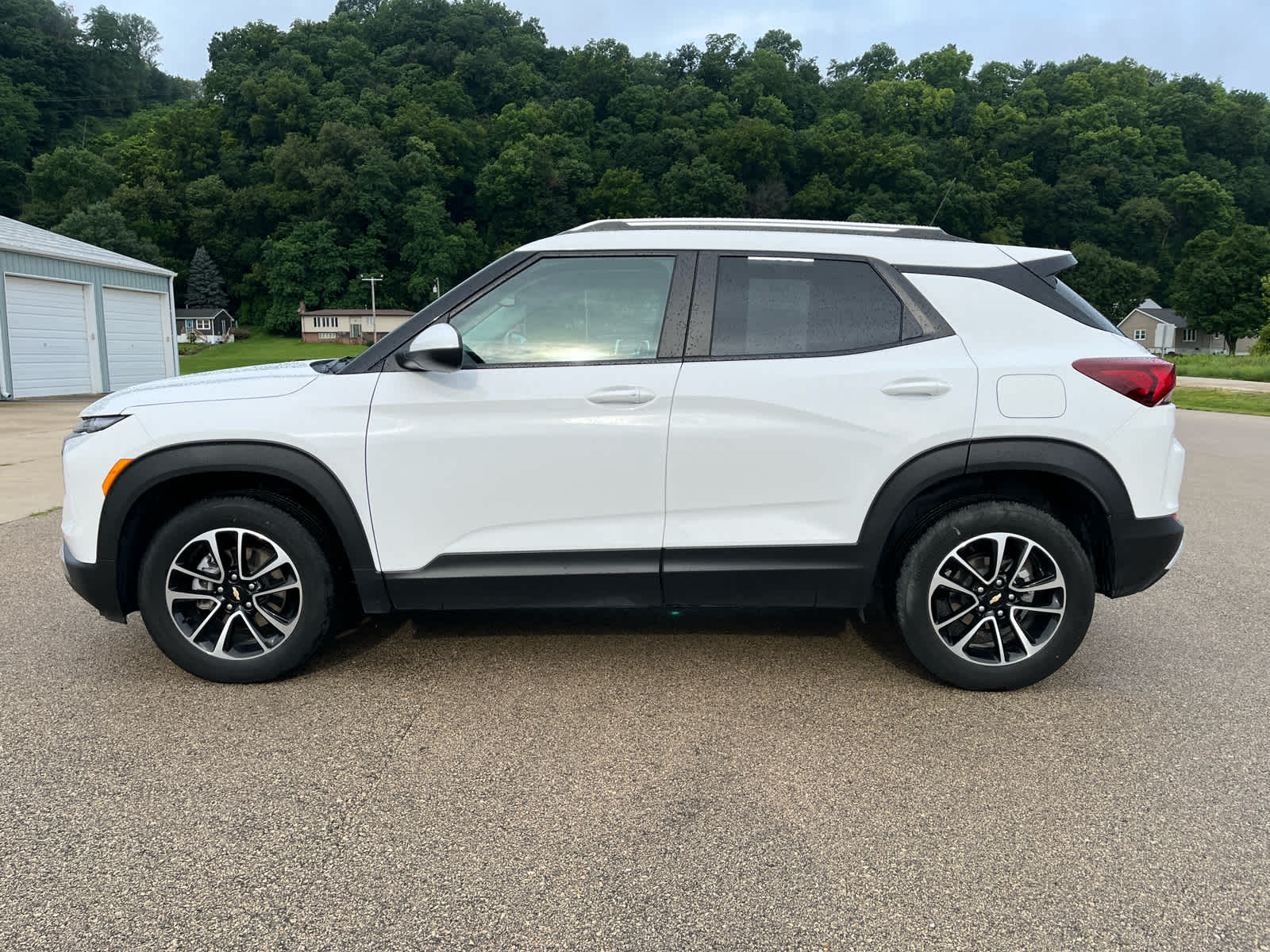 2024 Chevrolet Trailblazer LT photo 9