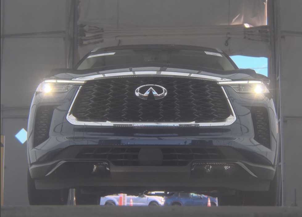 2023 Infiniti QX60 Luxe photo 15