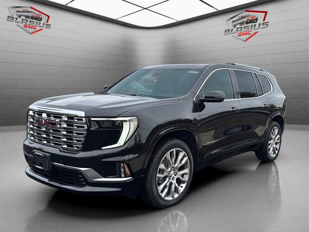 2026 GMC Acadia Denali's photo