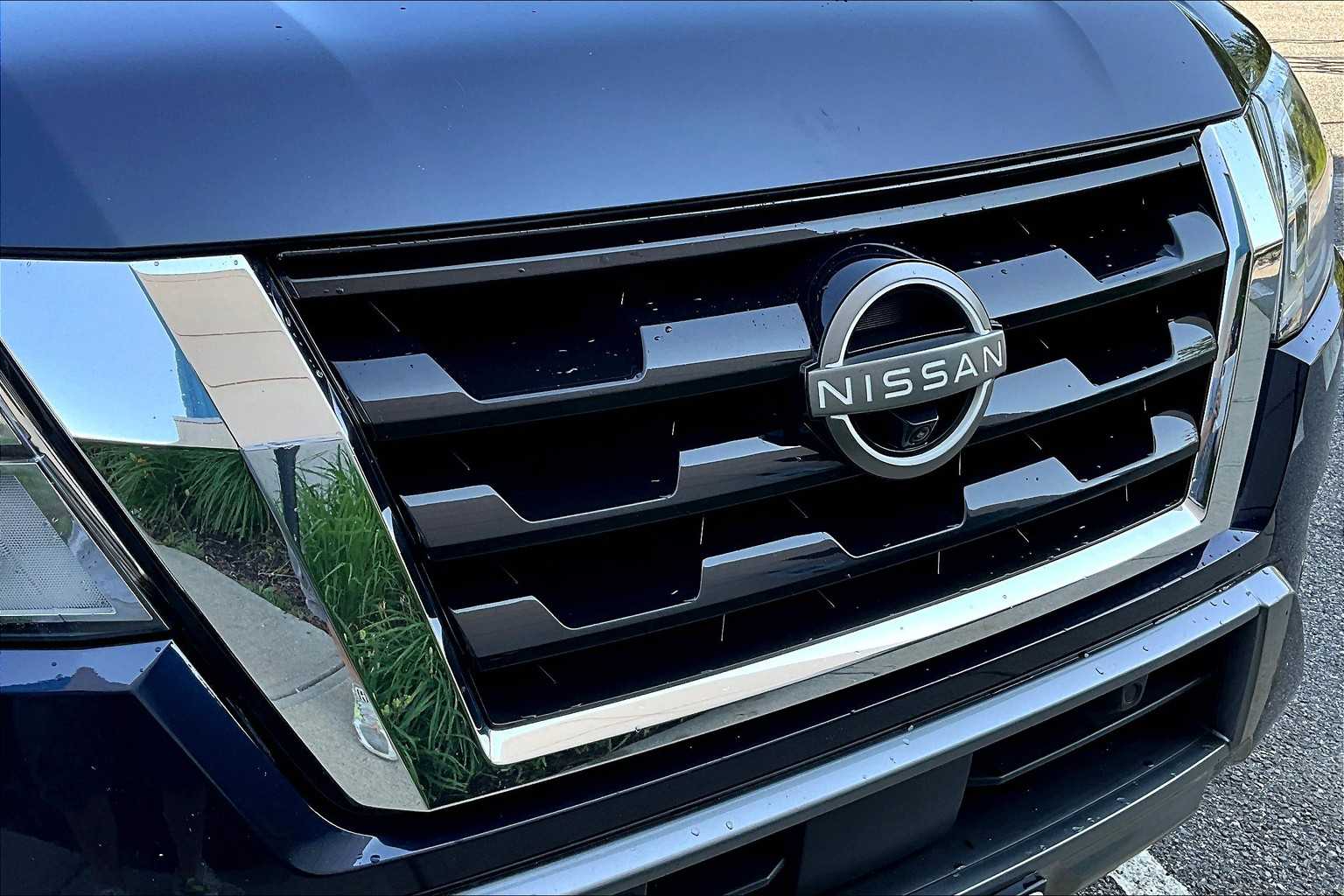 2023 Nissan Armada SL photo 31