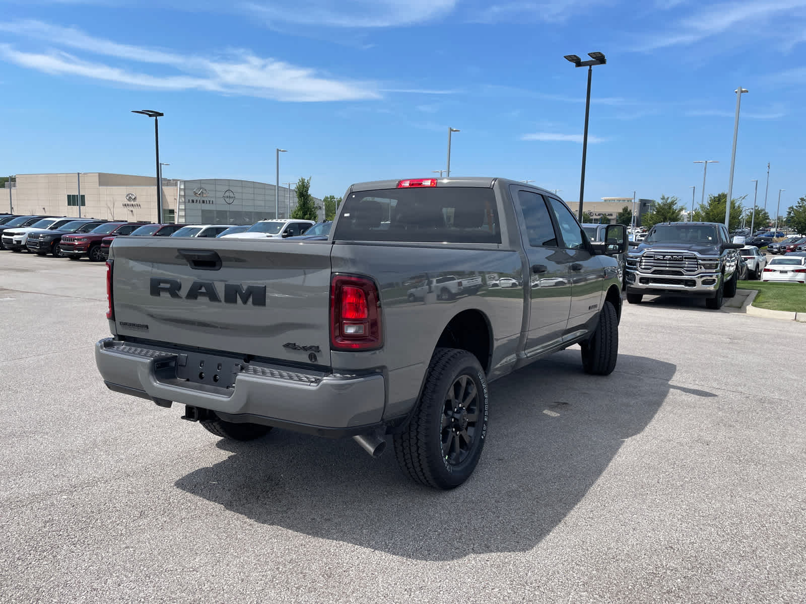 2025 Ram 2500 Big Horn photo 8