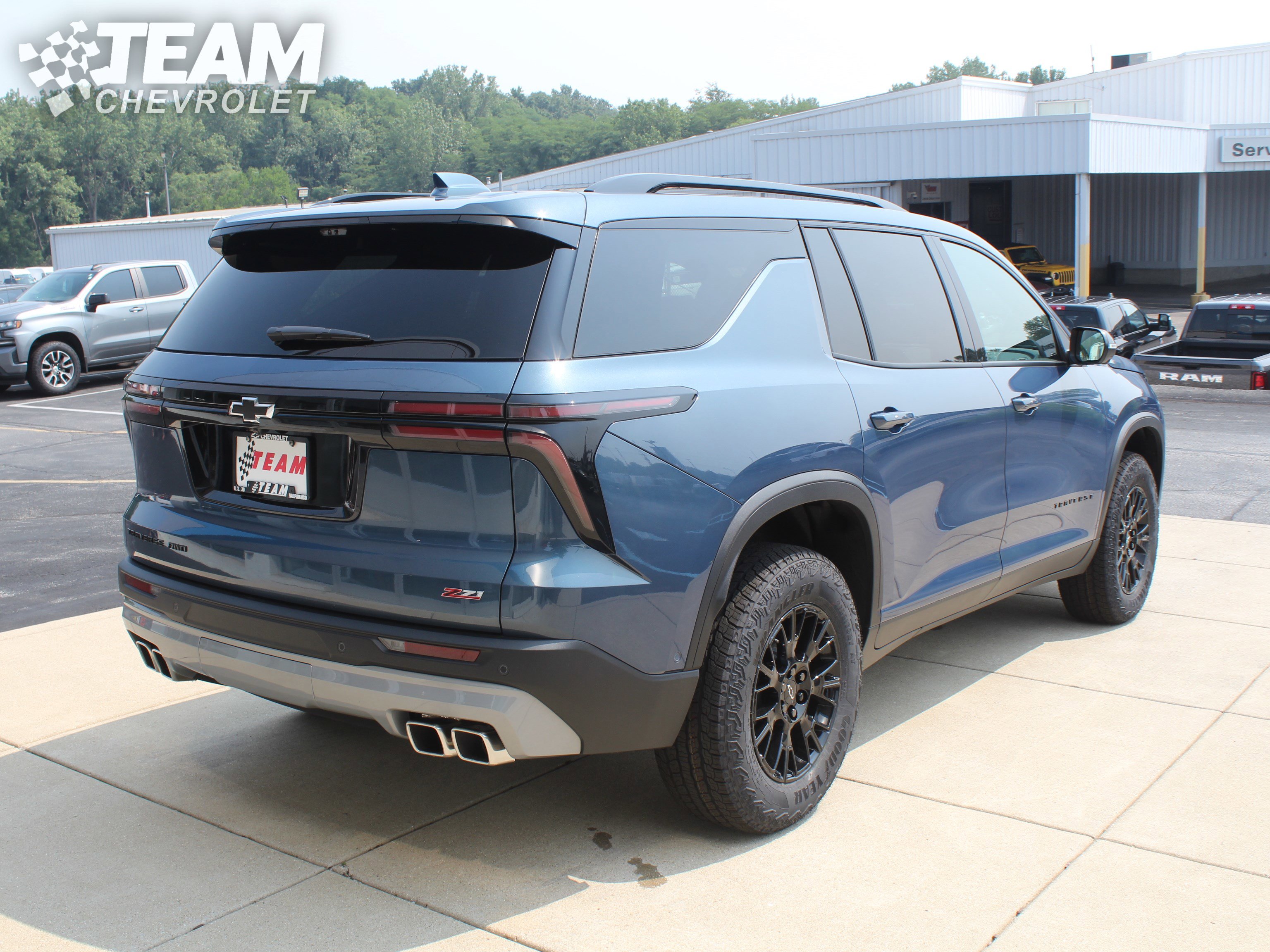 2026 Chevrolet Traverse Z71 photo 4